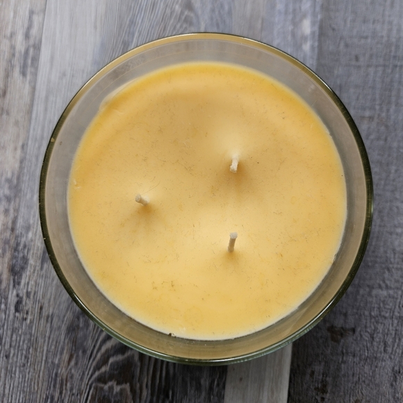 Bath & Body Works Lemoncello Poptail Candle 3 Wick NEW HTF 2015 - Picture 4 of 4